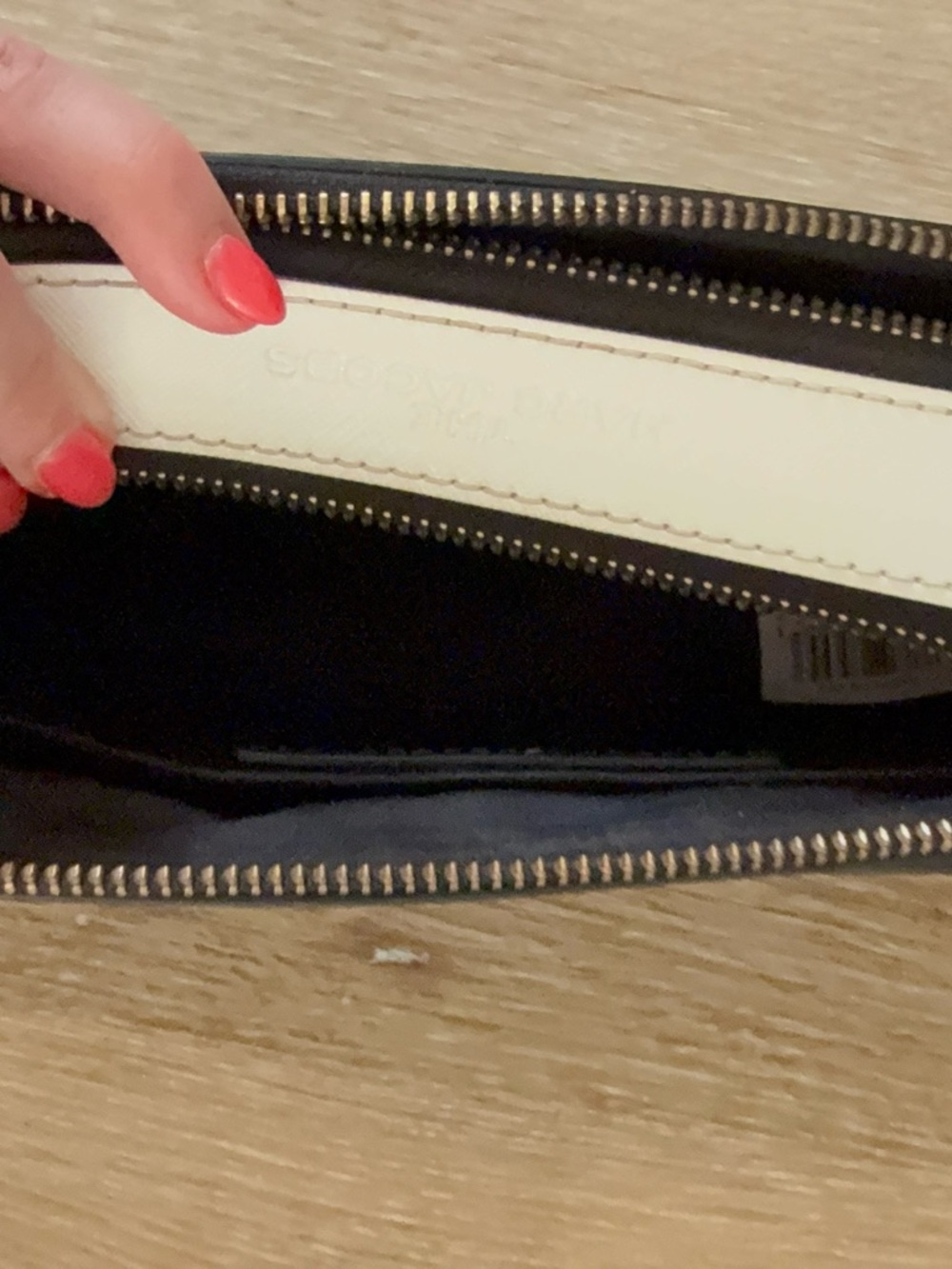 Marc Jacobs Black Leather snapshot Crossbody Camera Bag with Pink Logo Strap - Picture 7 of 11